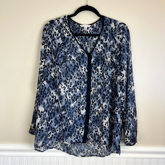 CABI Fatale Animal Print Chiffon #977 Blue Leopard Print Blouse - Size XL - Picture 2 of 14